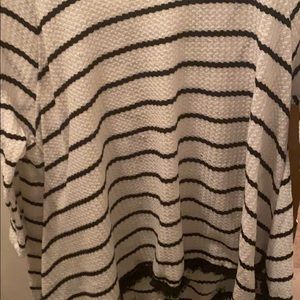 Half Sleeve Sweater w/ hoodie
